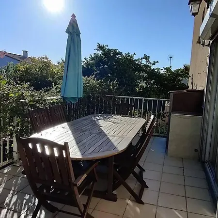 Avec Piscine Et Terrasse Au Calme *